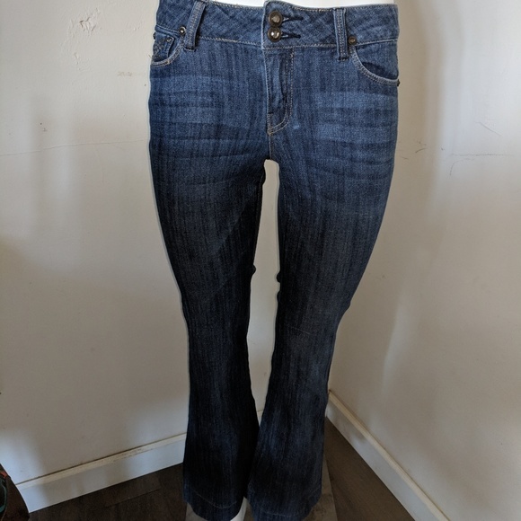 Cache Denim - CHACHE LOW RISE JEANS SIZE 0